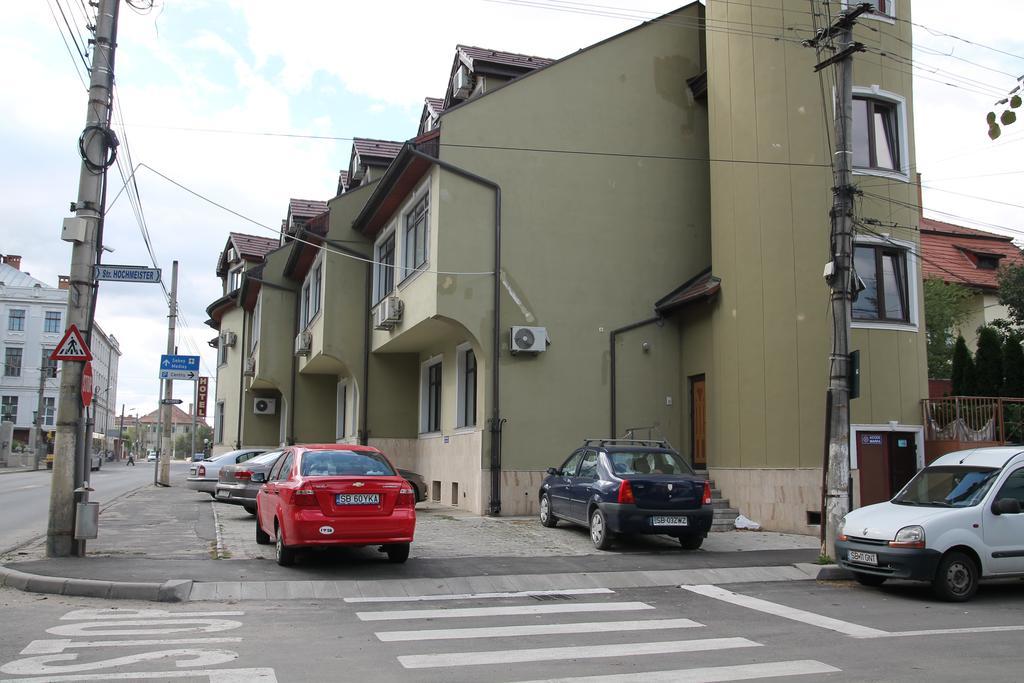 Hotel Gallant Sibiu Exterior photo